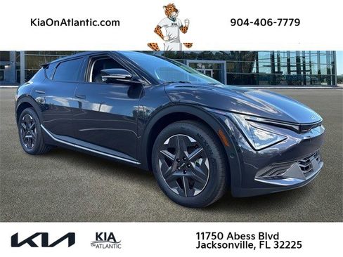 New 2025 Kia EV6 Light w/ Light LR Technology Package image 1