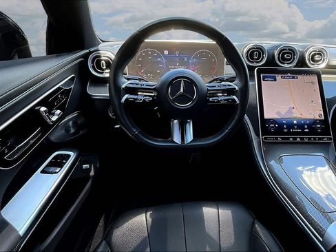 Used 2024 Mercedes-Benz CLE 300 4MATIC Coupe image 8