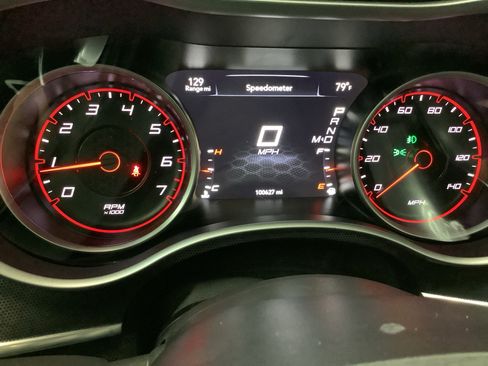 Used 2017 Dodge Charger SXT w/ AWD Plus Group image 17