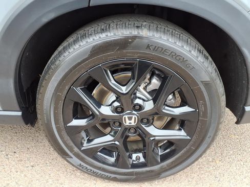Used 2025 Honda HR-V Sport image 8