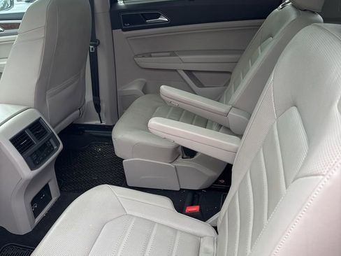 Used 2019 Volkswagen Atlas SEL Premium AWD/4WD image 6