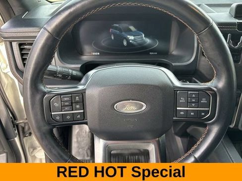 Used 2023 Ford Expedition Max Platinum AWD/4WD image 17