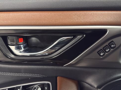 Used 2020 Subaru Outback Touring image 15