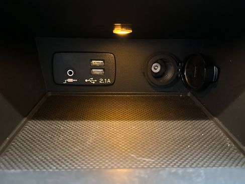 Used 2023 Subaru Impreza 2.0i Sport image 35