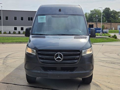 Used 2019 Mercedes-Benz Sprinter 170 image 8
