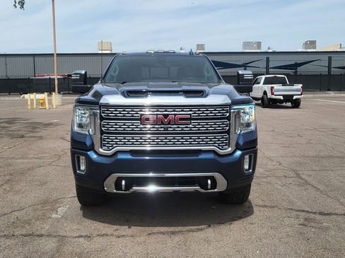 Used 2020 GMC Sierra 2500 Denali w/ Denali Ultimate Package AWD/4WD image 3