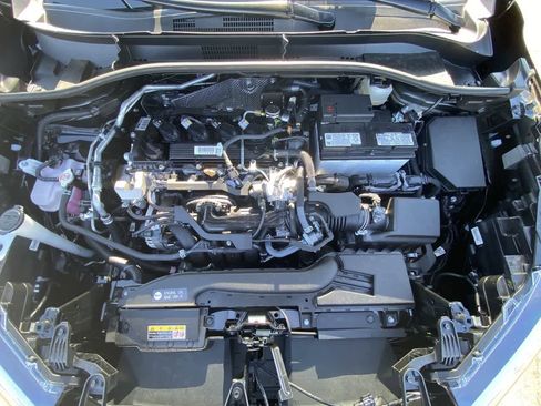 Certified 2025 Toyota Corolla Cross XLE w/ Convenience Package AWD/4WD image 25