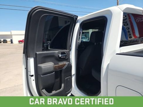 Certified 2022 GMC Sierra 3500 SLE w/ SLE Value Package AWD/4WD image 29
