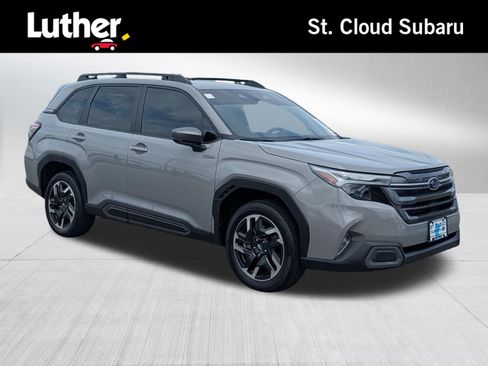 Certified 2025 Subaru Forester Limited w/ Popular Package AWD/4WD image 1