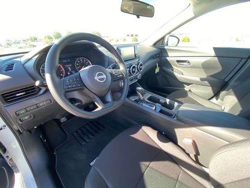 New 2025 Nissan Sentra S image 11