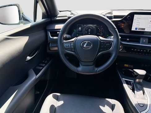 Used 2023 Lexus UX 250h F Sport w/ Accessory Package (Z2) image 22