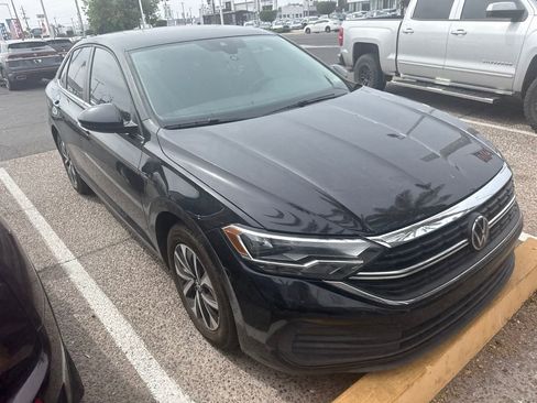 Used 2024 Volkswagen Jetta S FWD image 8