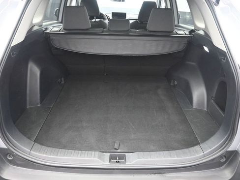 Used 2025 Toyota RAV4 XLE image 34