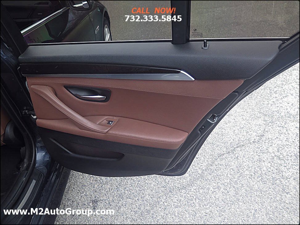 Used 2014 BMW 528i xDrive Sedan AWD/4WD image 24