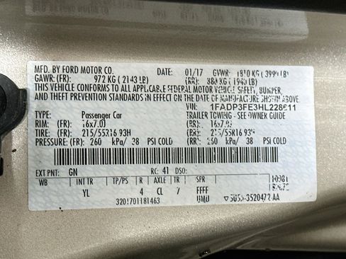 Used 2017 Ford Focus SE FWD image 30