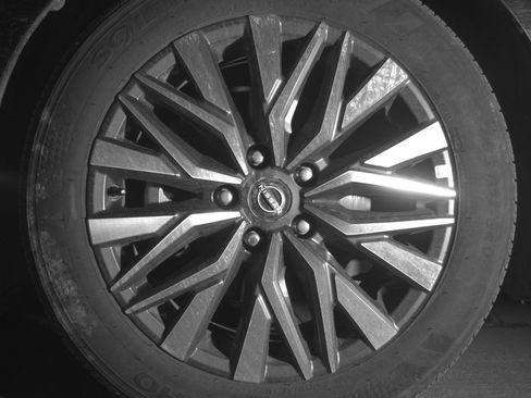 Used 2025 Nissan Altima 2.5 SV image 12