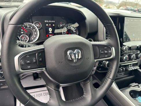 Used 2024 RAM 1500 Big Horn image 15