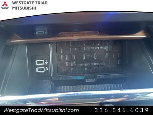 Used 2019 Ford Expedition Platinum image 23