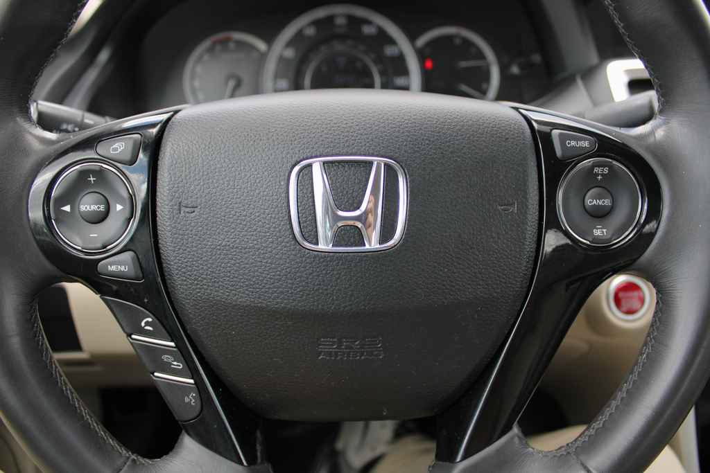 Used 2016 Honda Accord EX-L image 16