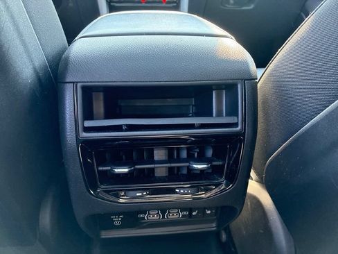 Used 2024 Jeep Grand Cherokee Limited 4xe AWD/4WD image 26