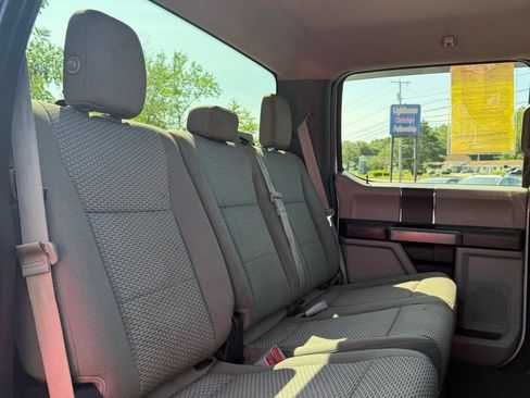 Used 2017 Ford F250 XLT w/ Snow Plow Prep Package AWD/4WD image 12