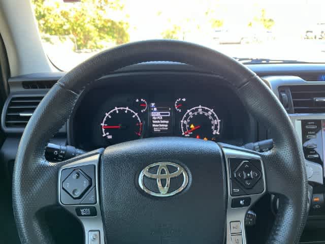 Used 2021 Toyota 4Runner SR5 AWD/4WD image 19