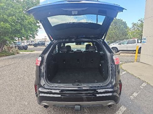 Used 2021 Ford Edge Titanium w/ Equipment Group 301A AWD/4WD image 7