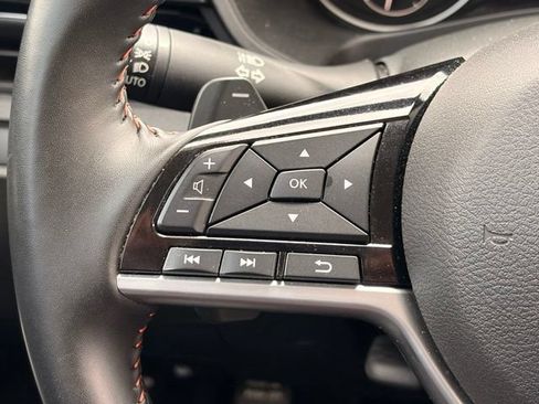 Used 2025 Nissan Altima 2.5 SR FWD image 20
