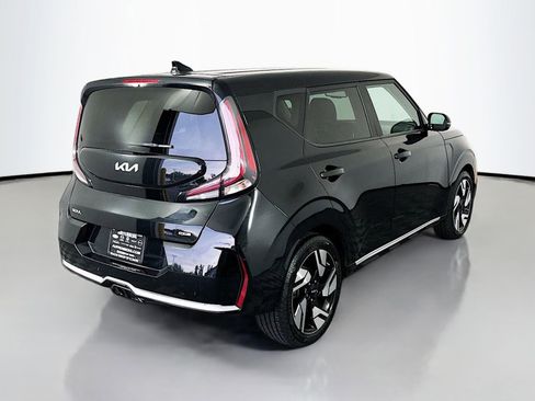Used 2023 Kia Soul GT-Line FWD image 7