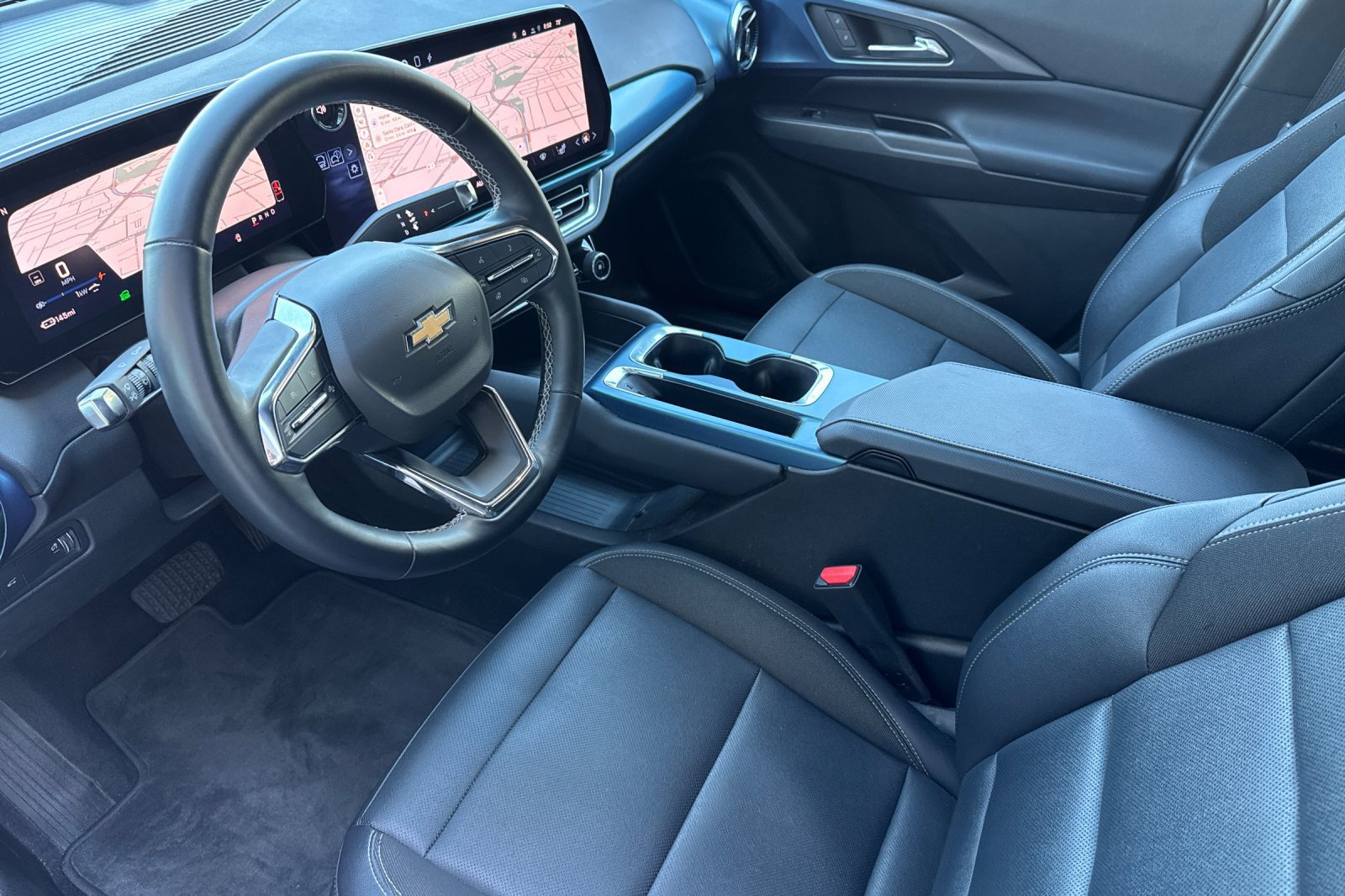 Used 2024 Chevrolet Equinox EV LT AWD/4WD image 10
