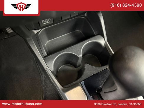 Used 2015 Honda Fit EX image 32