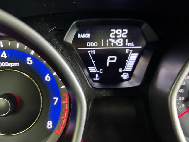 Used 2013 Hyundai Elantra GLS w/ Preferred Pkg FWD image 14