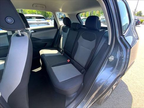 Certified 2024 Volkswagen Taos S AWD/4WD image 23