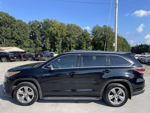Used 2015 Toyota Highlander Limited Platinum AWD/4WD image 4