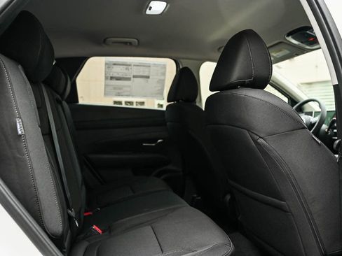 Used 2026 Hyundai Tucson SEL image 12