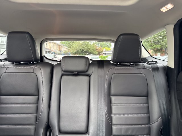 Used 2019 Ford Escape Titanium AWD/4WD image 36