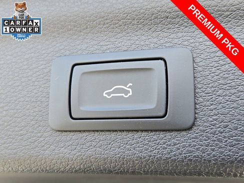 Used 2025 Audi Q3 2.0T Premium AWD/4WD image 33