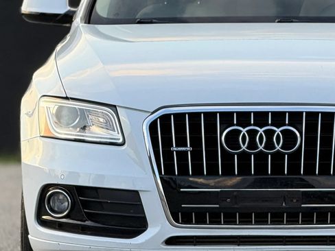 Used 2016 Audi Q5 2.0T Premium Plus w/ Technology Package AWD/4WD image 11