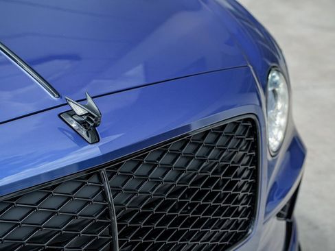 New 2025 Bentley Flying Spur Plug-In Hybrid image 4