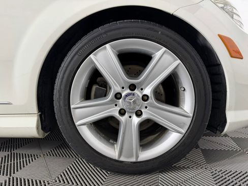 Used 2010 Mercedes-Benz C 300 Sedan image 45