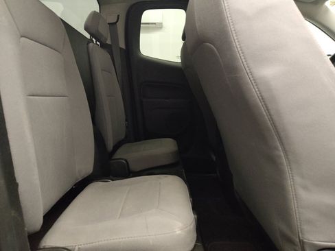 Used 2016 Chevrolet Colorado W/T w/ WT Convenience Package RWD image 29