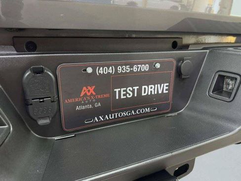 Used 2022 Ford F250 Limited w/ FX4 Off-Road Package AWD/4WD image 17