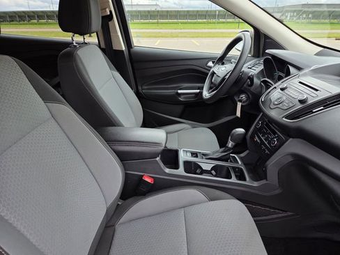 Used 2017 Ford Escape SE AWD/4WD image 30