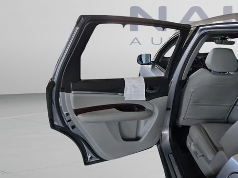Used 2016 Acura MDX SH-AWD w/ Tech & Entertainment image 21