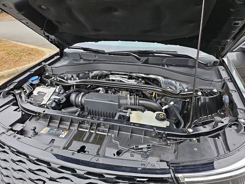 Used 2020 Ford Explorer ST w/ Premium Technology Package image 28