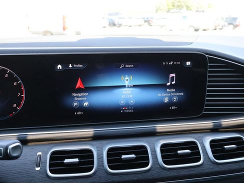 Used 2021 Mercedes-Benz GLE 350 4MATIC image 24