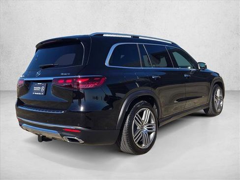 Certified 2025 Mercedes-Benz GLS 450 4MATIC image 5