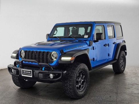 Used 2023 Jeep Wrangler Unlimited Rubicon 4xe AWD/4WD image 7