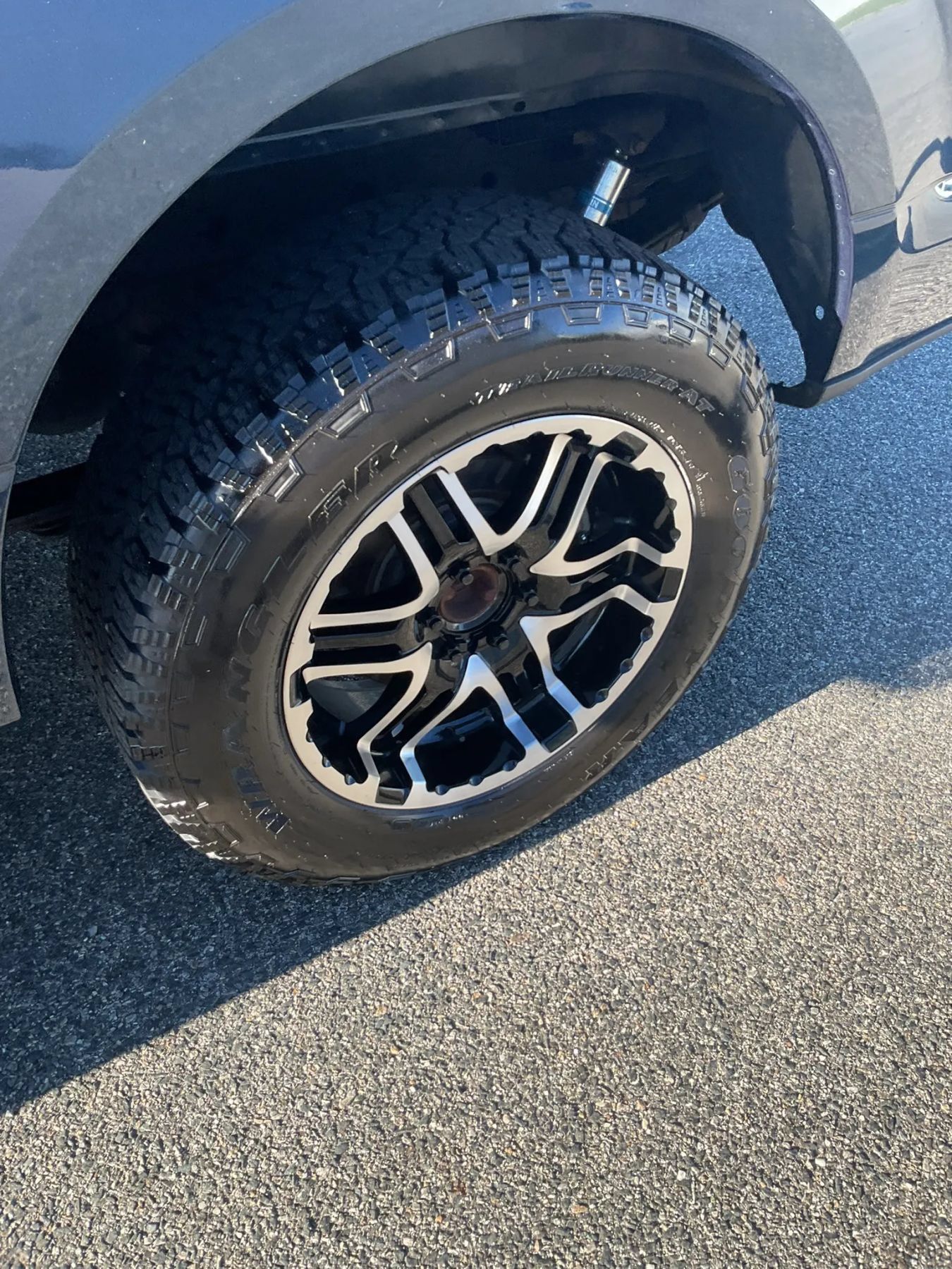 Used 2020 Ford F150 XLT AWD/4WD image 10