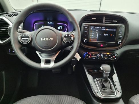 Used 2025 Kia Soul LX w/ LX Technology Package image 22